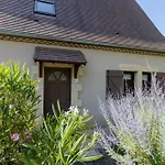 Nyaraló Maison Iris *
