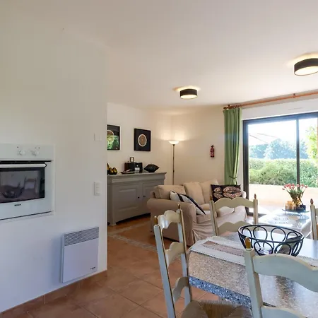Maison Iris בית נופש *