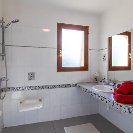 Maison Iris בית נופש