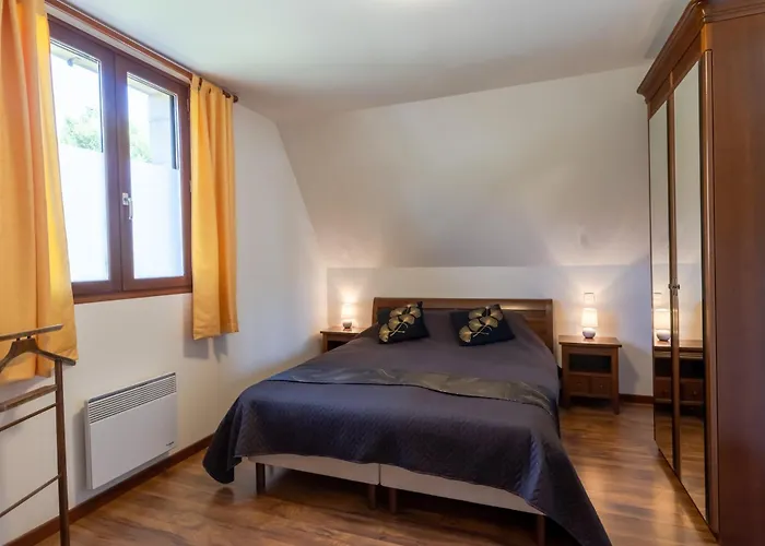 Maison Iris كاستلناود لا شابيل